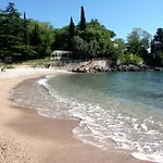With A Swimming Pool Lovran, Opatija - 7707 Apartment
