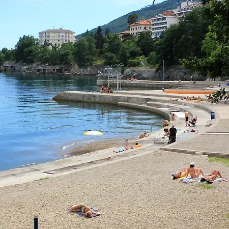 With A Swimming Pool Lovran, Opatija - 7707 Appartement