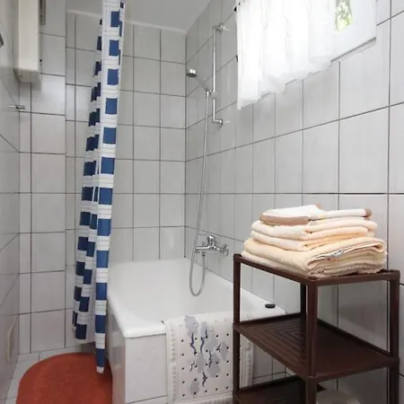 With A Swimming Pool Lovran, Opatija - 7707 Appartement *
